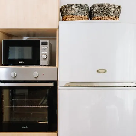 Elisabeth * 凯斯特海伊